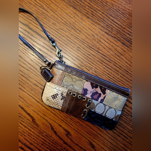 Coach Patchwork Multi Brown Wristlet - Picture 2 of 6